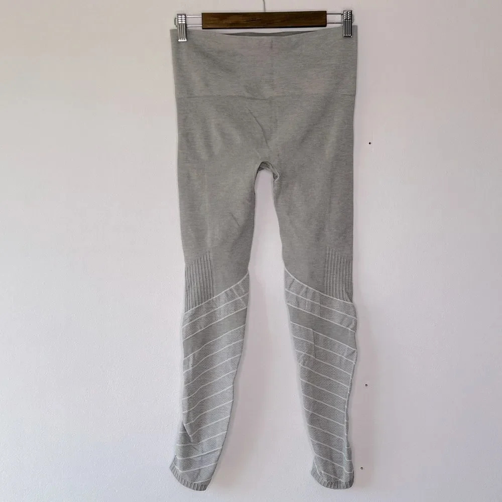 Blanqi Light Gray Sport Support Hipster‎ Contour Legging Size S - Picture 6 of 9